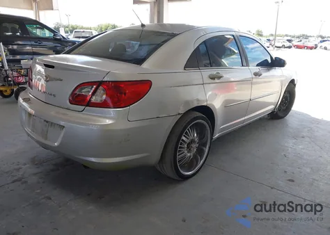 2007 Chrysler Sebring z USA, uszkodzony, nr VIN 1C3LC46K47N511975